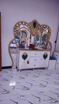 غرف نوم • تركي مستعمل • ضمان ٥ سنوات