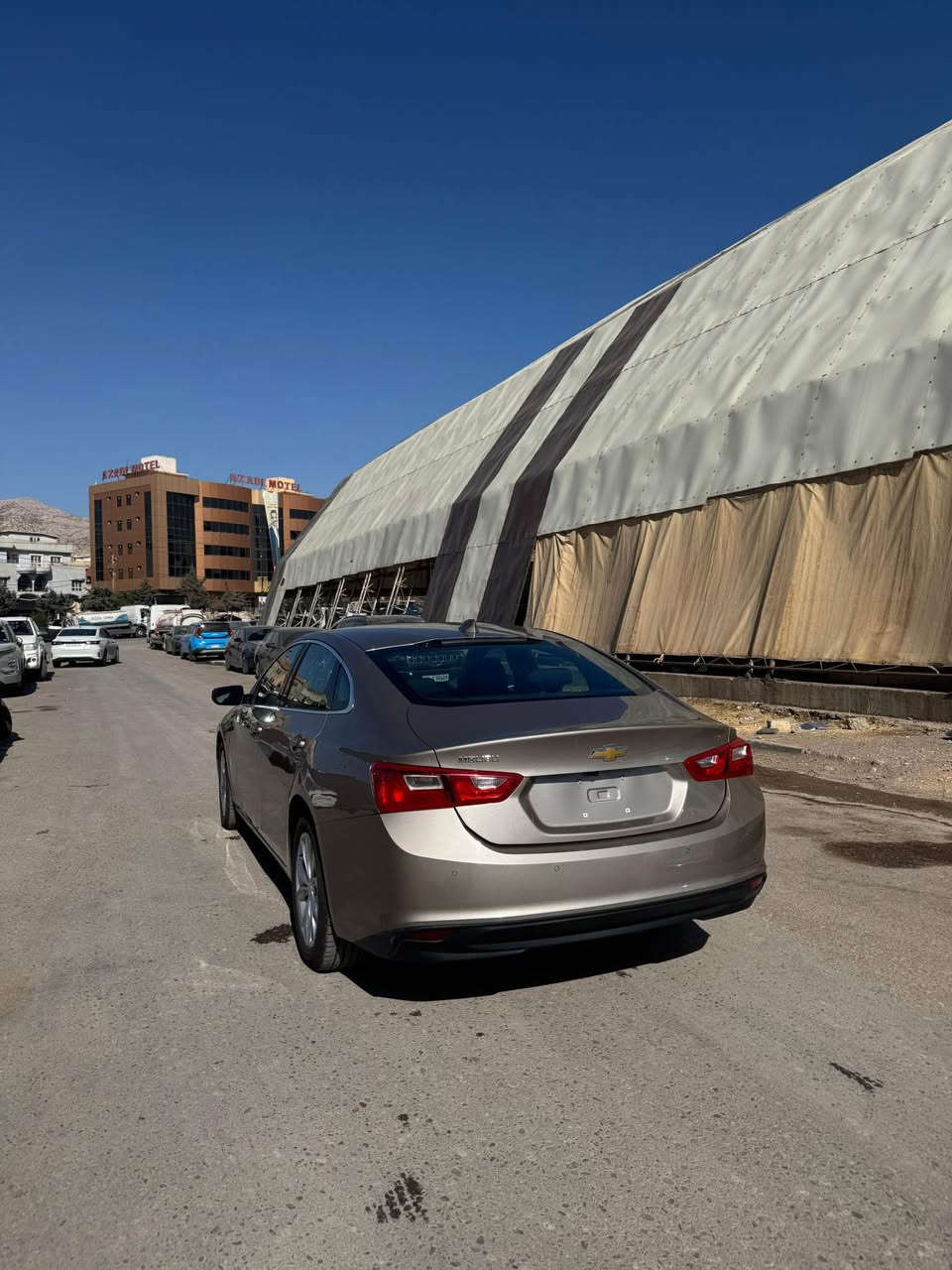 ماليبو موديل 2023وراد امريكي
سعر 120$ شويه مجال
بدون صبغ بدون ايرباك
تشغيل عن بعد
رادار امامي
قيادة آليه 
بصمة ابواب وتشغيل 
كامره دواره خلفيه 
كرسي كهرباء
مانع تصادم 
ستركشن كهرباء
وباقي المواصفات معروفه للماليبو
سعر 120$شويه مجال
تلفون ***********كورك وتساب
تلفون ***********زين وتساب
مكان سياره عقره اكر, نينوى
