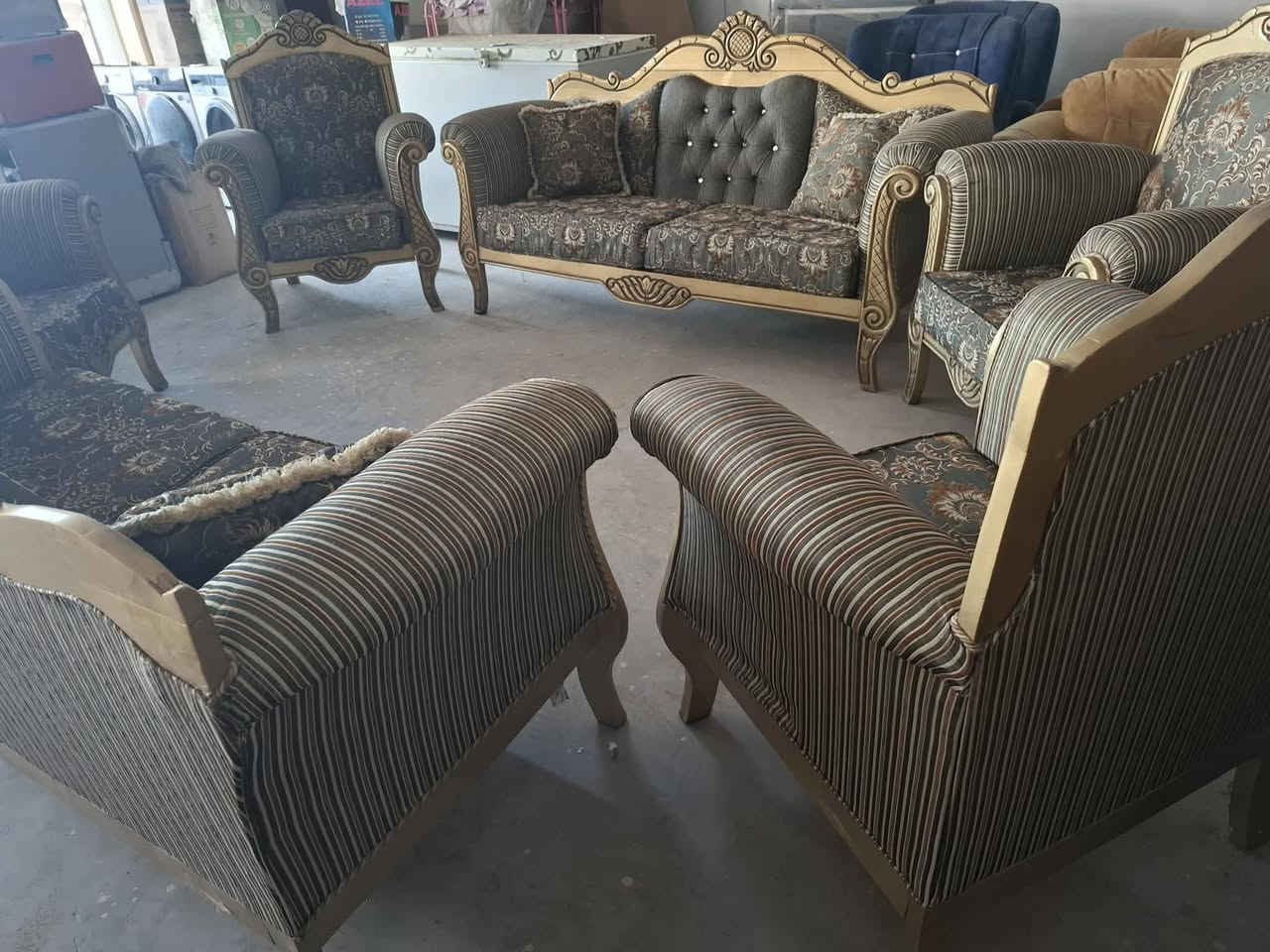 تخم ملكي تركي ١٠ نفرات اي ضرار مابيه حيل نظيف
***********
