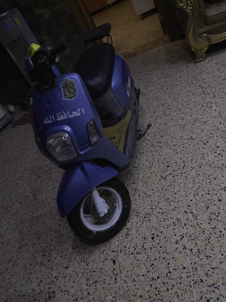 سلام عليكم حبايب ماكس بوليس دراجه جديد مابيه برغي نقص مكينه بلادي  كلشي بلد بيه. وسعره حلو شراي يتصل واني خادم ***********
