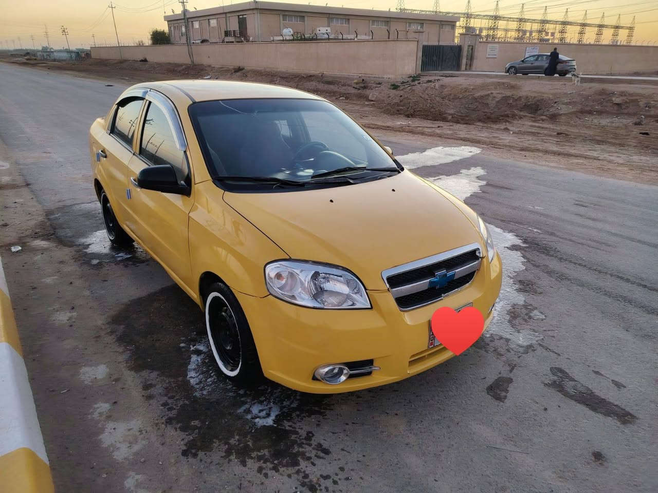 السلام عليكم افيو مديل 8 مكينه 1600 مكينه وكير وحداديه وتخم تاير وكهربائيات كله جديد  مكفوله من ضربه مصفره هيئه وغرامات خط وبحث جدد سياره رقم نجف سنويه مجدده 28 تخم تاير جديد باتري جديد السعر 43 سياره حلوه مثل الصوره مكان السياره ديوانيه قضاء غماس التصال عله رقم ***********
