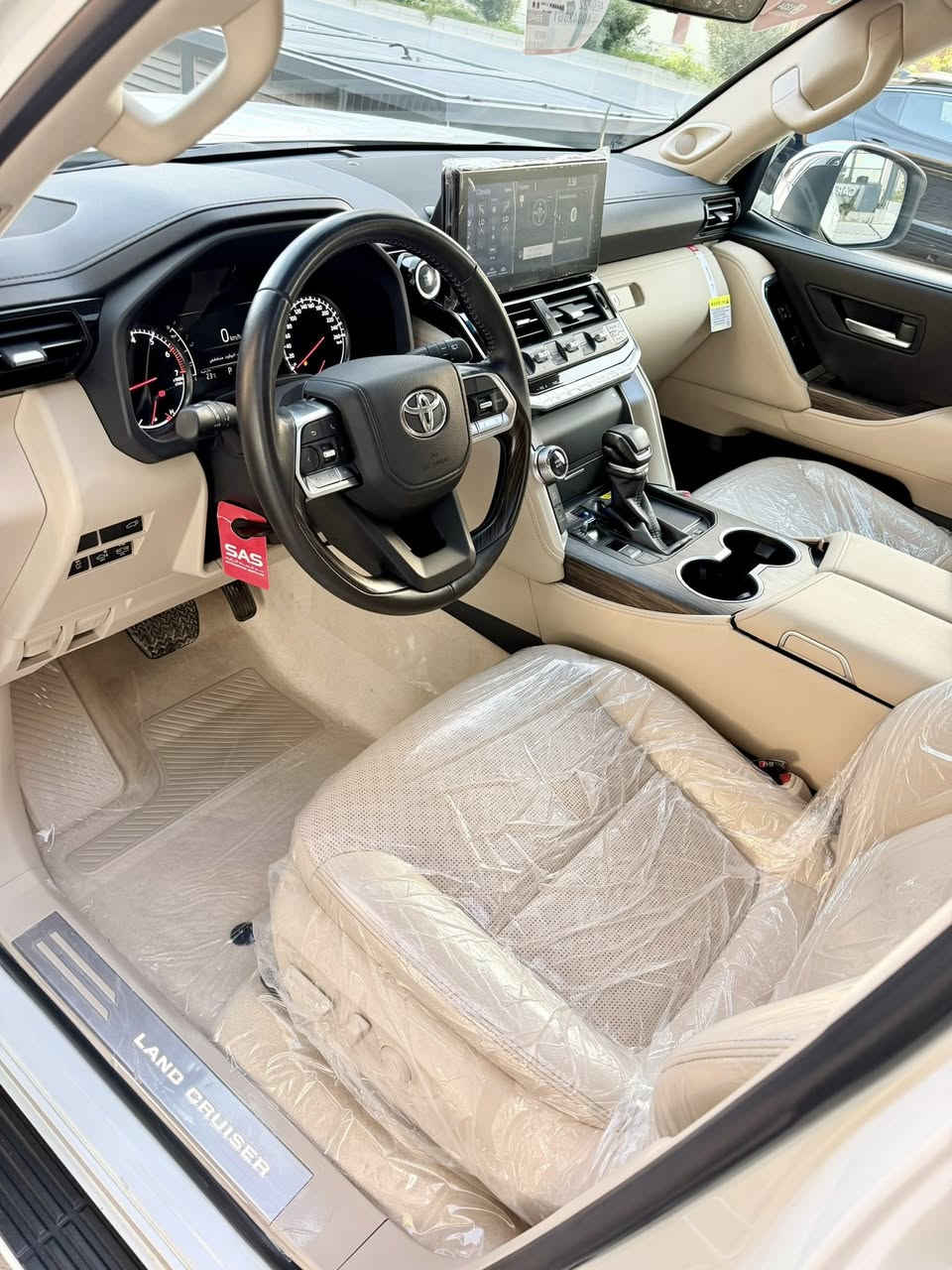 Land cruiser  2024 Limetd VX 

35,000 KM📦

🧿لاندكروز VX   ليمديد

🥇الضمان تيوتا العراق سار 

‎( شركة ساز)

كل غراض بلادي موجود

ماشييه  35  الف  كم 
سعر 708$
                                                   ***********_ 📲

‎🏮المواصفات :
-سياره دبل رادار

-المصابيح:  LED

-٥كاميرا  

-رادا أمامي خلفي جانبي

-نظام الصوت JBL

- محرك 6 سلندر تنفس تبيعي

‏‎- فتحة سقف ( سلايد ) 

-٣ شاشات 

- شاشات ترفيه خلفية

‏‎- مقاعد جلد-تدفئة-تبريد

‏‎- مقاعد كهربائية 

- مقاعد امامية تبريد 

- ⁠تبريد وتدفئة امامي خلفي 

‏‎- بصمة الابواب 

‏‎- صندوق كهربائي

‏‎- مصابيح LED و زينون

-7 راكب 

-شحن واير ليس 

-حساس امامي خلفي 

‏‎- حجم العجلات 20 inch 

مكفول كفاله عام كلشي مابيها بل باكيت

🪬مكفولة كفالة عامة من الدعامية إلى الدعامية

‏‎ بدون صبخ .بدون بارد  ،بدون رصعات ،بدون حتى شخط

💎‏‎دعاميات هم بدون صبغ ،رمل مابي ،لحية بدون صبخ ..بقية كلها بشرط

🖱️محرك كير بشرط مامفتوح

‏‎سيارة حيل نظيفة كلشي عل بلاد لوك

‏‎باسمي السنوية بشرط تحويل و خرامة 

‏‎♟️سيارة مابيـها دينار مصرف كامل من كل نواحي

رقم شيمالي  سليمانيه 🥇🥈

نفسي يوم /تحويل و وكالة حاظر 

مكانك /داخل سليماني 📍

***********_ 📲
