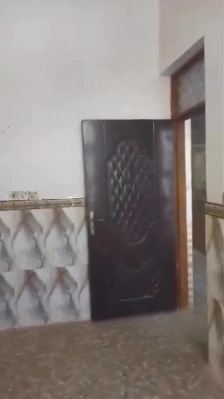 عرض 139
بيت 🏠 للايجار 100م نظيف 
السعر 250

الموقع 📌 حي نداء قرب شارع 60 العرضي الاول يم شارع جامعه كفيل

 يحتوي غرفه واستقبال و مطبخ و صاله وصحيات
@سيد مقتدى


**إذا كنت صاحب هذا الإعلان وتريد حذفه لأي سبب، رجاءا أرسل رسالة إلى الدعم الفني**