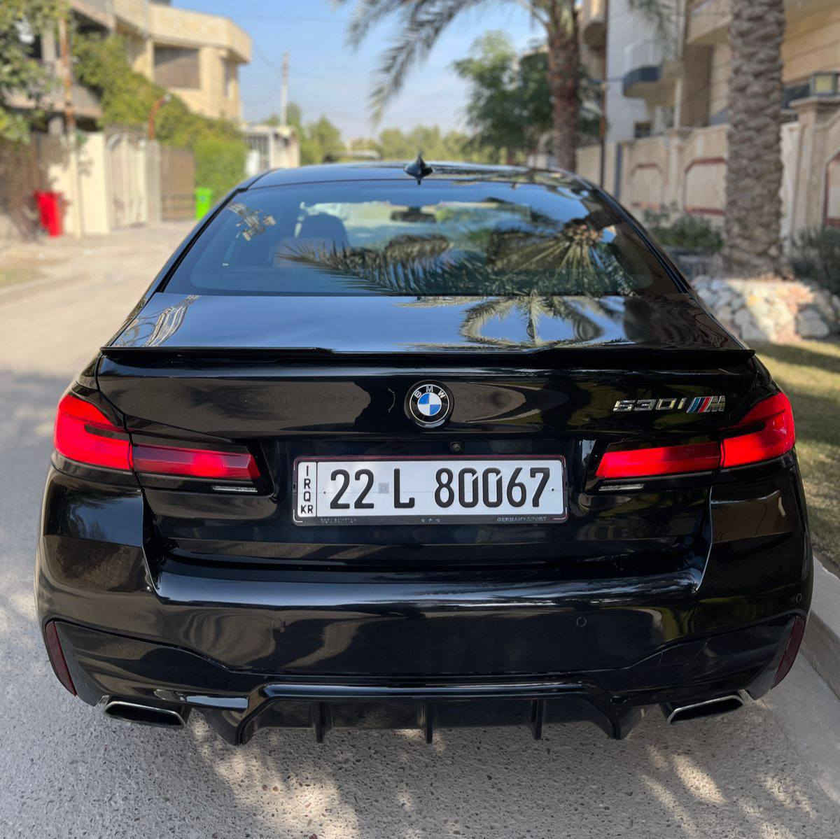 بي ام دبليو حجم 530i
  اربعة سلندر تون توربو تو ويل
موديل 2022 ماشيه حاليا 52 مايل

ضرر جاملغ وبنيد سطحي جدا بدون دواخل بدون شاصي بدون لغود 
بيهة بجنطة كارت تكحيل 
ايرباك ستيرن و دشبول و راجع سيستم
السياره جديده جدا بحالة الوكاله 

صفر مسج
عليها كت M عدا الستيرن
ودفيوزر وسبايدر  و شباك ليد
داخل قرميدي اصلي
هيد اب دسيبلي
رادارات امامي وجانبي
نقاط عمياء 
داتا شو 
سستم صوت هارمان كاردن 
حساسات 360 “
جنطه كهرباء 
كشنات هيتر 
⁠كشنات خزن ميموري 
 ردار امامي + جانبي.
جميع الابوب بصمة 
تشغيل عن بعد 
كيج الالكتروني رقمي 
قيادة ذاتية و تحديد مسار 
كير و محرك مكفول

السياره بالكارتون بدون اي نقص وملاحظات جديده جدا 
وشكلها كدامكم رقم شمالي وتحويل مباشر سيارة باسمي 

مكانها بغداد حي العدل 

***********اتصال او واتس اب
