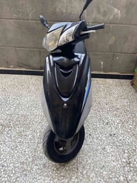 مكلف بنشر ببغاء خطين  مكفوله كفاله عامه بلاديه من كل نواقص مكينه غير ا...