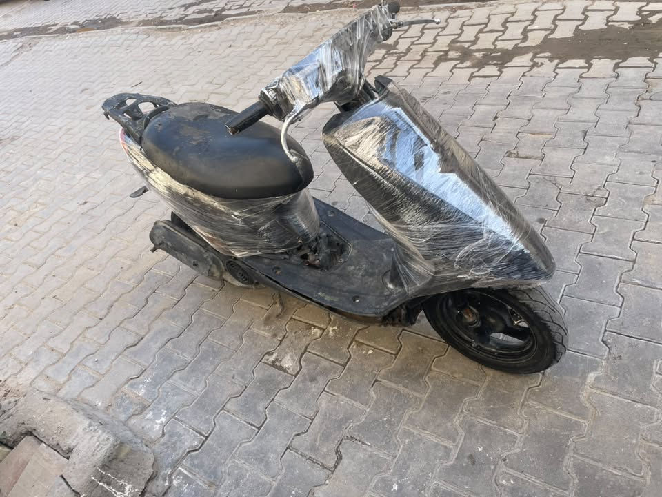 سبايزر نكره هندر بكل وقت مكينه شلعه معدل قويه ناعمه شكل موضح بصور  سعر ١٤٠ وبيها مجال قليل مكان حرية ***********
