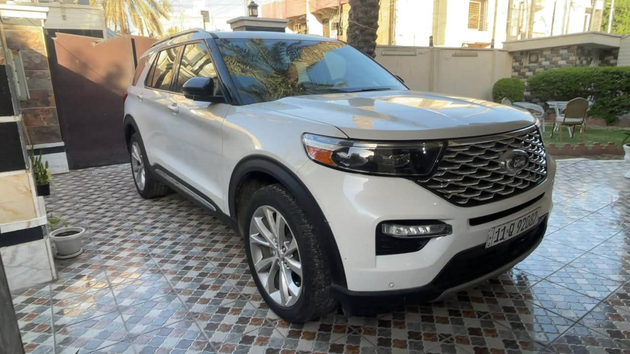 ♦️ اكسبلور بلاتينيوم 1/1 Ford Explorer PLATINUM
♦️الموديل : 2023 

♦️السعـر :  268 💲 وبيه مجال كلش قليل بيع مستعجل بدون مراوس 

♦️ المـواصفـات ::
العداد : 104 الف كيلو
حجم محرك : 6 سلندر توين توربو
400 hp   3000 cc 
4*4 (AWD)
فتحة بانوراما
قيادة ذاتية
ويل قياس 21
عدسات اللايت متحركة مع حركة الستيرن
تحديد مسار مع رادار مانع الاصطدام
شاشة كبيرة
انارة led داخلية 7 الوان 
كشنات تبريد + تدفئة 
خزن كشن السائق 3 وضعيات 
كشنات خلفية تدفئة 
وجميع المقاعد كهربائية بالكامل 
بصمة تشغيل
بصمة  4 ابواب
تشغيل عن بعد (Remote Start)
صندوق شفط كهربائي
رادار امامي (تحديد مسار)
رادار جانبي (نقاط عمياء)
رادار خلفي (التحذير من الاصطدام) مع التوقف الذاتي
اوتو بارك
شفتات استيرن
استيرن تدفئة
سستم سماعات Bang&Olufsen
هاند بريك بصمة
اوتو ستارت Auto Start
اوتو ستوب Auto Stop
شاشة دشبول ديجيتال
كاميرا °360
حساسات 360 درجة
نظام الملاحة والخرائط (Navigation)

العنوان بغداد  للاستفسار 
***********
