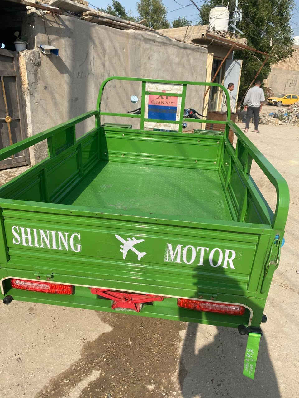 السلام عليكم ستوته للبيع موديل 23 محرك 25  بابل حي العسكري شارع 80 سعر 2800 رقم  ***********
