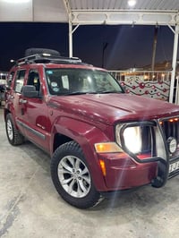 جيب ليبرتي • ليبرتي 2008 • سيارة دفع رباعي • جيب V6 • ليبرتي للبيع • س...