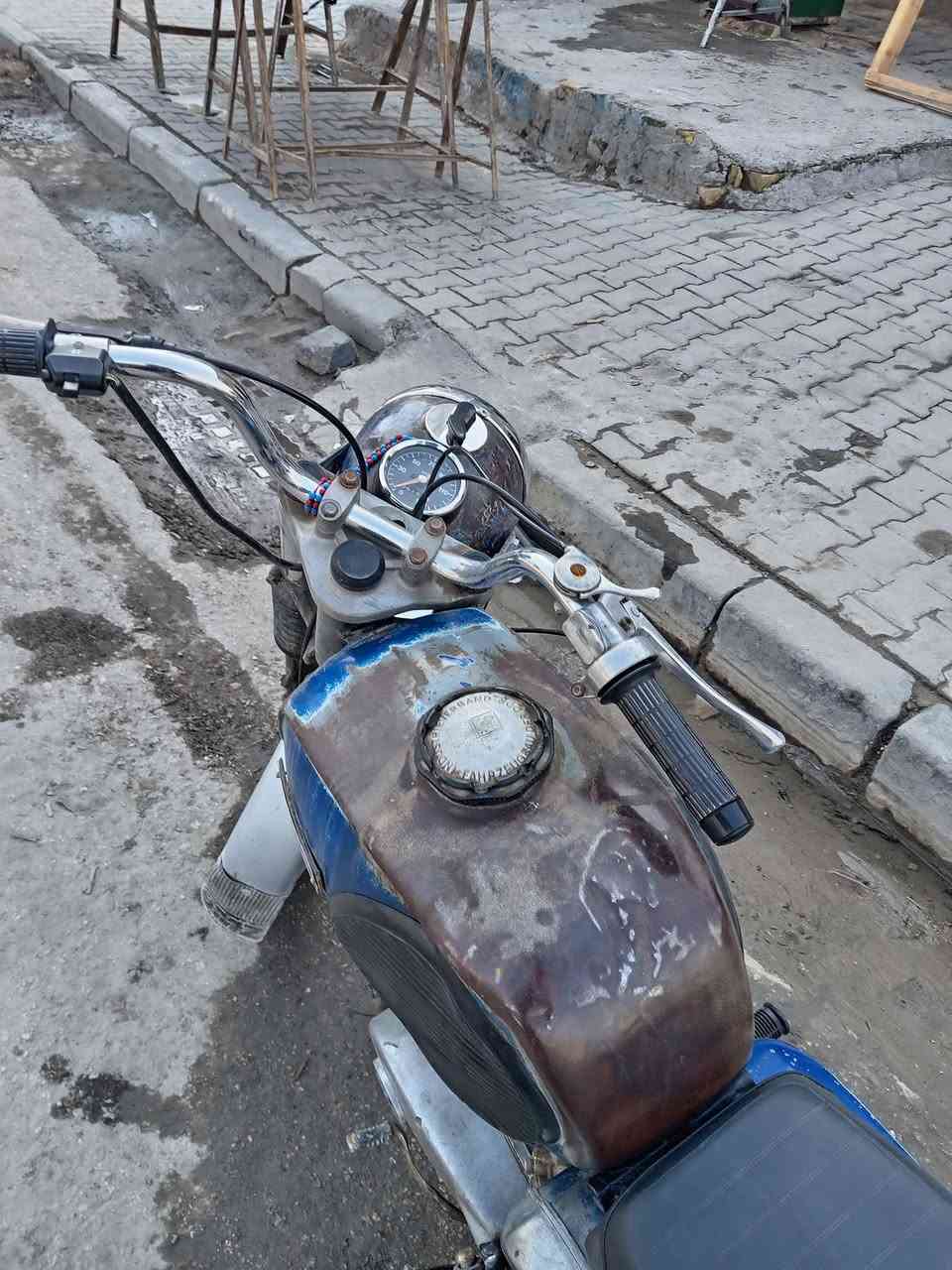 مرخصت مدير الكروب ماطور تلث ارباعه ألماني رقم نكليزي مداور ثاني يوم الشراي ***********
