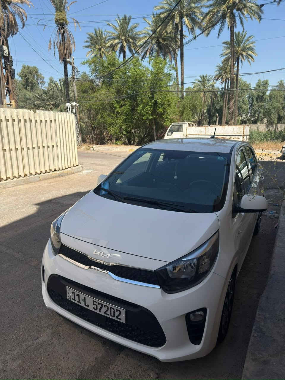كيا بيكانتو 2023 
ابيض 
محرك 4 سلندر 1200 mpi اقتصادي 
رادار - جام كهرباء - تحكم ستيرن - مري كهرباء - 
بدون صبغ بارد باب بصف السايق 
رقم بغداد باسمي تحويل ثاني يوم
سيارة كاملة وجديدة وعليهة ادامة كاملة 

مكاني الكاظمية
السعر 118$ ورقة
***********
