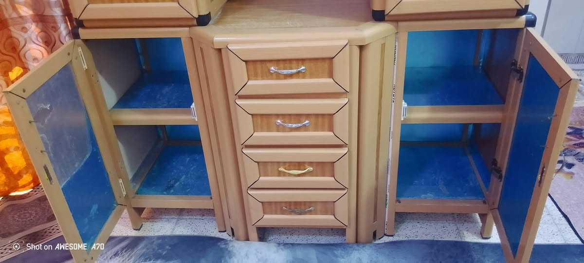 كاونتر لبيع هوا قطعتين بدون سنك قياس متر ونص نظيف وتسكام الثقيل مبطن المنيوم مكاني الشعب متوفر توصيل


**إذا كنت صاحب هذا الإعلان وتريد حذفه لأي سبب، رجاءا أرسل رسالة إلى الدعم الفني**