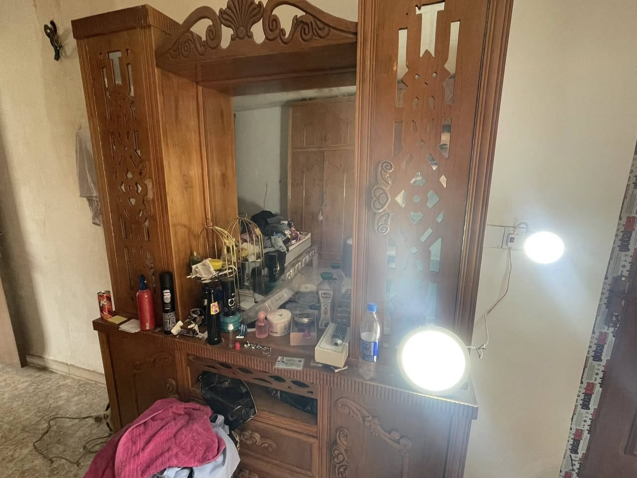 غرفه نوم للبيع مستعمله لمده شهر واحد لاستفسار تصال ***********بسعرًمناسب
