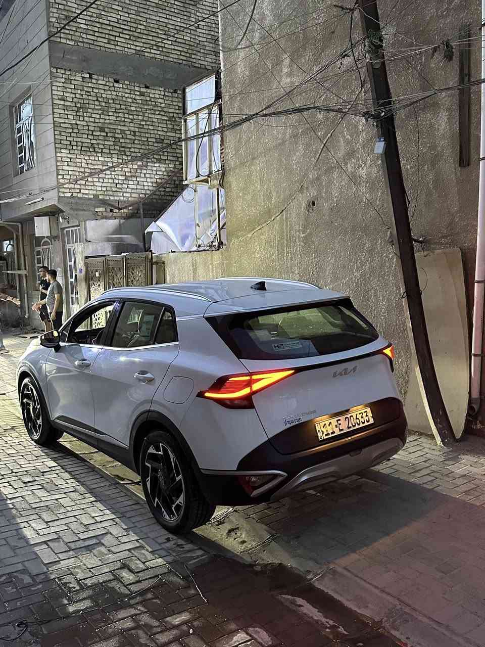 سلام عليكم سبورتج موديل24 بيها بس هاي ل بل باب مرجعه pdr ماشيه 11 الف كيلو خليجيه سياره وبيها بارد بالجاملغ من جوه بصف باب موضح بالسونار منشور ويه صور مكاني بغداد المنصور سعرها ٢١٥٠٠ الف دولار يعني شدتين و ١٥ ورقه وبيها مجال ***********
***********
