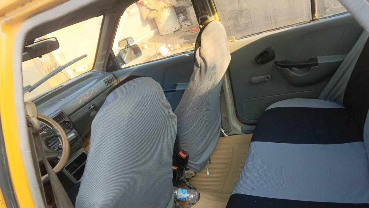 سلام عليكم ورحمه الله سايبه موديل 10 محرك بي خيط بخار  تخم تاير سياره جاهزه وحلوه رقم بغداد الماني السنويه عضم ال 25  مشروع وطني    أخذ صافي 13ورقه  مطلوبه هيه وغرمات 600%مالي شقل بيهم عل مشتري العنوان بغداد المدائن سلمان باك تحويل السياره شرط ***********
