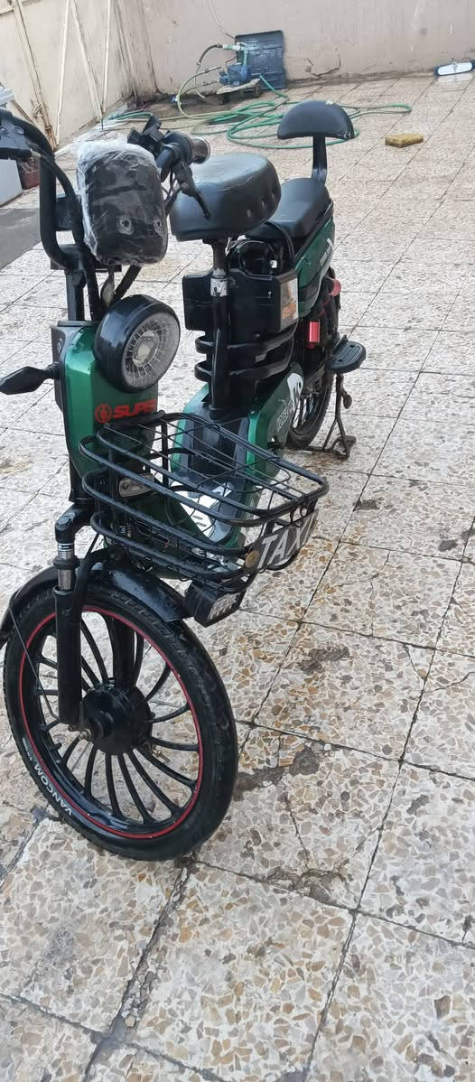 السلام  موطور للبيع شرط كلشي مابي حجم 20  السعر 225وبي مجال ***********
