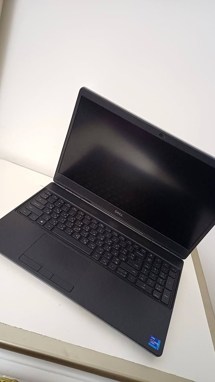 💻 Dell Precision 7560
🔥 محطة عمل احترافية مخصصة للتصميم، الهندسة، البرمجة، والمونتاج الثقيل

✔️ المعالج: Intel Core i7 الجيل الحادي عشر
✔️ حرف المعالج: H – أداء عالي للبرامج الثقيلة
✔️ الرام: 16GB DDR4
✔️ التخزين: 512GB SSD سريع
✔️ كارت الشاشة الداخلي: Intel Graphics 8GB Shared
✔️ كارت الشاشة الخارجي: NVIDIA RTX A2000 4GB احترافي
✔️ الشاشة: 15.6 إنج FHD

🔹 الحالة: وارد اوربي غير مستعمل بالعراق (كالجديد) نظافة 95% فما فوق 
🔹 البطارية: (ضمان ساعه فما فوق)

🔷️ السعر الكلي : 775.000 الف دينار 
(شامل التوصيل مجاني مع هدايا حقيبة وماوس )

■ ضمان(١) فحص وتشغيل امام المندوب 
■ ضمان(٢) استخدام اسبوعين اي خلل مصنعي يتم الاستبدال بنفس الموديل


**إذا كنت صاحب هذا الإعلان وتريد حذفه لأي سبب، رجاءا أرسل رسالة إلى الدعم الفني**