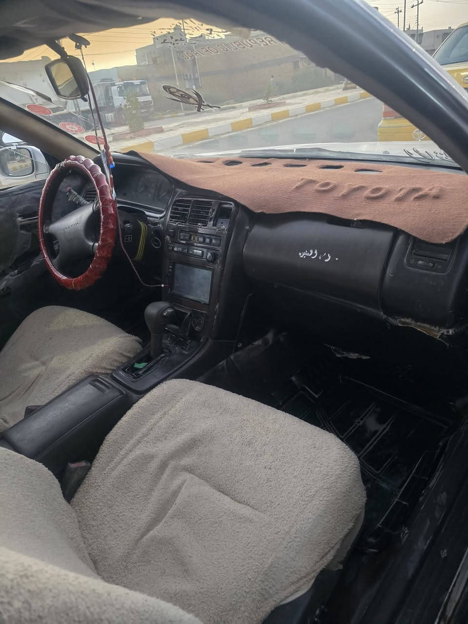 جاهزه مكينه كير ونجي جدد حداده جديده ترايك ١٨٠ دواخل جديده سنويه عضم شرط تحويل راعيه موازينه وعدنه وكاله عامه  مشروع وطني  عضم علما بيه كص بجم سعره ٢٥بيه مجال ***********
