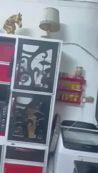 كاونتر نظيف جداللبيع بدون سنك العنوان بغداد الرحمانيه الجعيفر قرب السو...