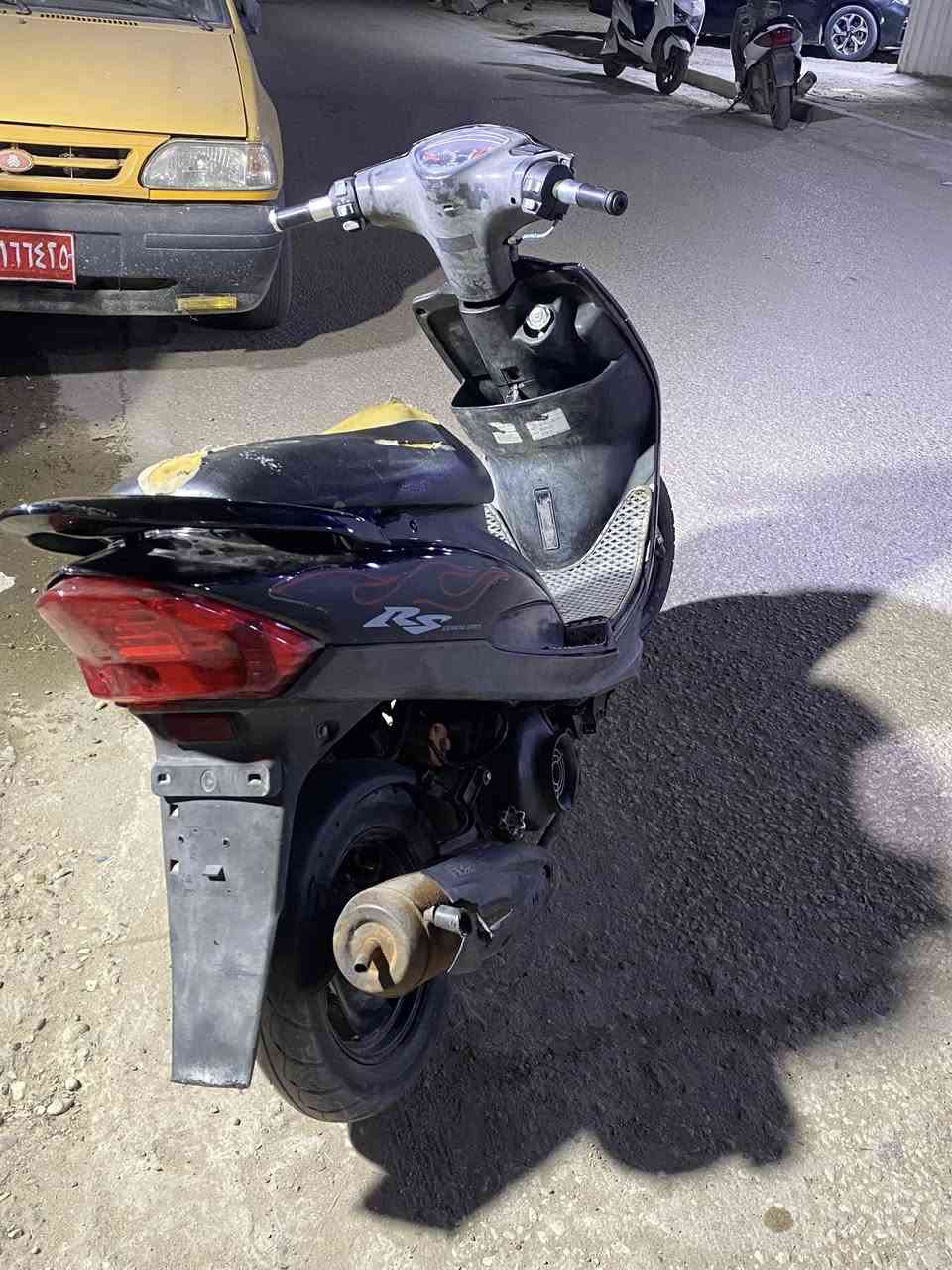 السلام عليكم للبيع ماكس عدله مكينه بلاديه بيها دبل اصلي شلعه ومعدل نكره مكاني بغداد الدوره شارع ستين السعر 525 رقمي ***********
