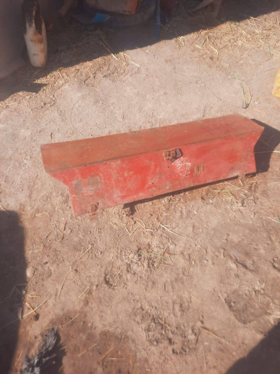 سلام عليكم للبيع شفقه بلاروس كامله وقبق باتري ودرج نظيفات فول لا صبغ ولا كسر بلادي مكان ناصريه الاصلاح
***********
