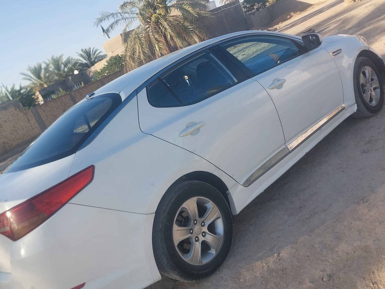 اوبتيما ٢٠١١ كوري بيه ٣ قطع 
سياره نضيفه بمعنا الكلمه مكاني بابل القاسم 
تحويل وكاله مكينه ٢٤٠٠ خط واحد
*********** Singapore
