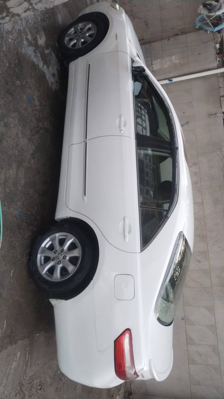 سلام عليكم
كامري خليجي   2009
كير محرك مكفول من كلشي
تبريد  تدفئه  شغال 
تحكم ستيرن حساسات
السياره مصبوغه عام 
ماخذها بدون سونار 
 يعني ابيع هيج شون  ماخذت
مكان السياره بغداد ابي غريب
رقم الهاتف ***********
السعر 85 وبيها مجال بسيط
