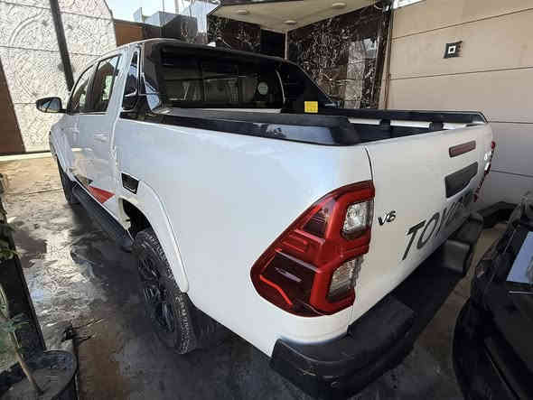 هايلوكس GR موديل 2023 رقم أربيل 6 سلندر فول مواصفات سعرها 330

الشراي يتصل ويدلل واذا مراوس عادي اراوس حسب القناعه 

مكان بغداد الدوره 

***********
***********
