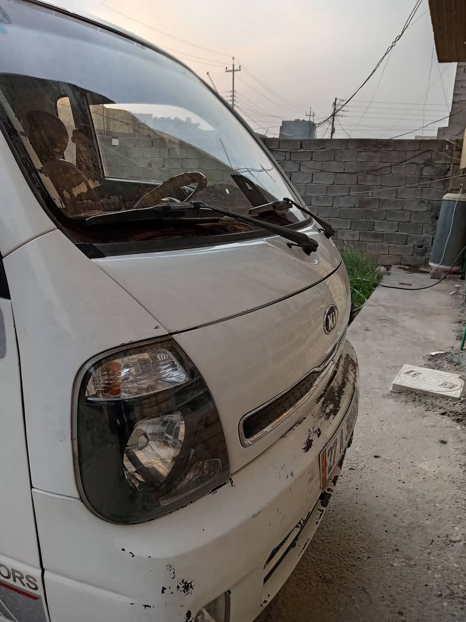 سلام عليكم سياره ال بيع مكفوله بيه شويه صبق بلباب مل ال عبري مكينه كير شصي مكفولت حداديه جديده مو ديل 18 تخم تاير هزه جديده بسمينه السعر رقم***********
