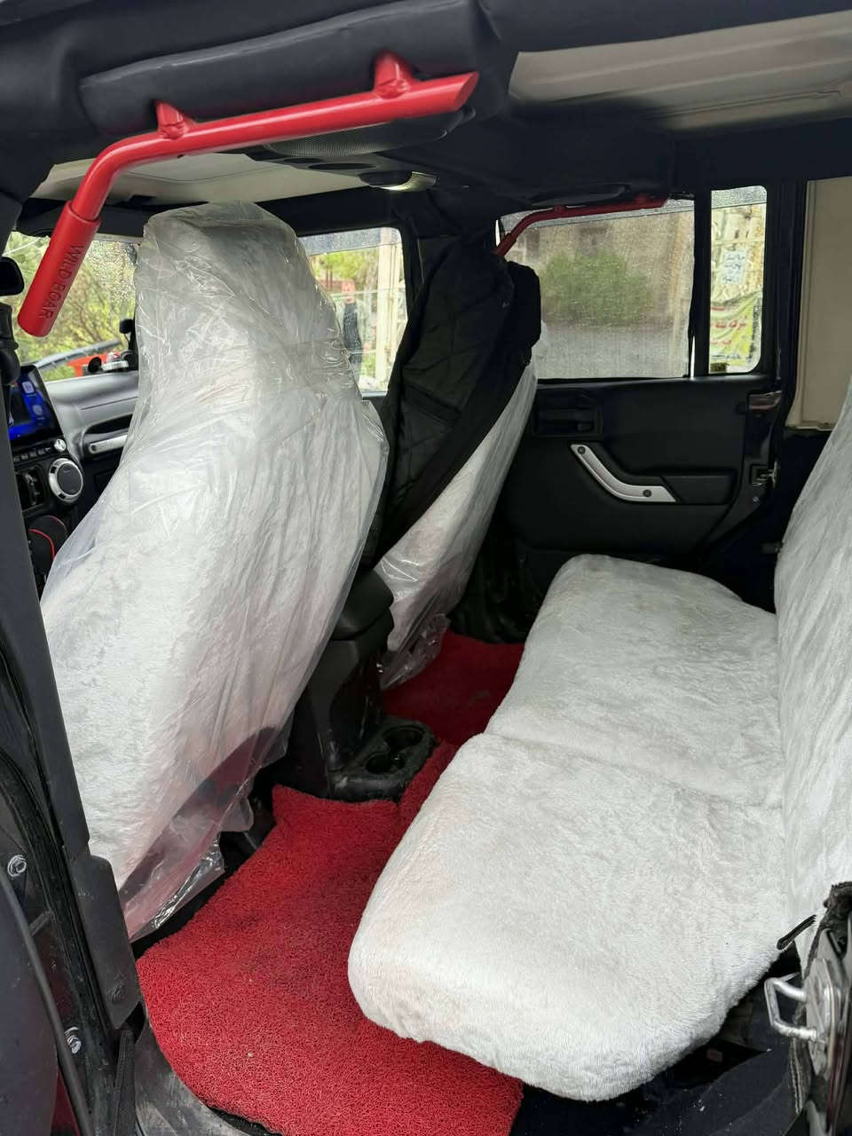 جیب ریگلەر رۆبیکون 2011 گێرعادی،90 الف ماشی بیها اربعا اصابیع سبوغ  سعر بیع 155$   *********** ، *********** کرکوک رحیماوە
