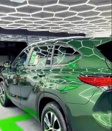 تويوتا هايلاندر موديل 2023 السيارة خليجيه مكفوله كفاله عامه فئة GLE هايبرد لون مميز السعر 345 العنوان كربلاء رقم الهاتف ***********
