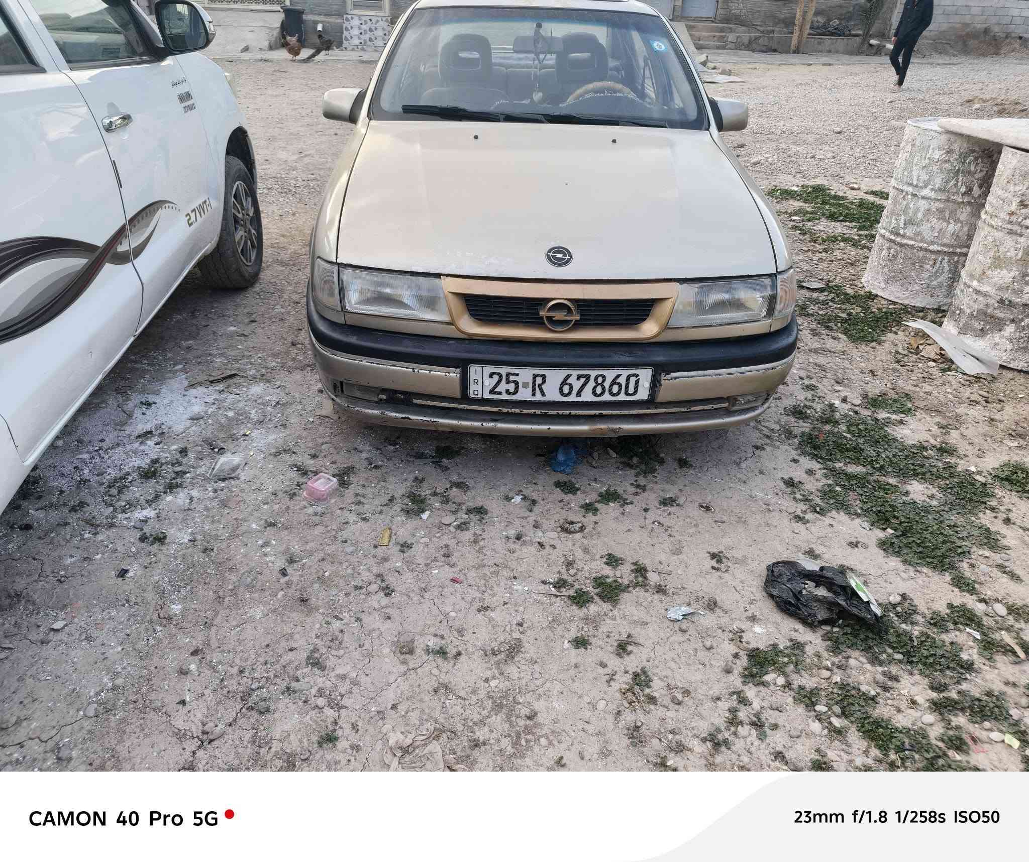 السلام عليكم
فكتره للبيع ح20 بسمي سنويه جديده هزه جديده سيارة نضيفه احلا من الصوره مكان داقوق سعر 35وبيها مجال مال بيع ربع ماتصرف عليها ***********
