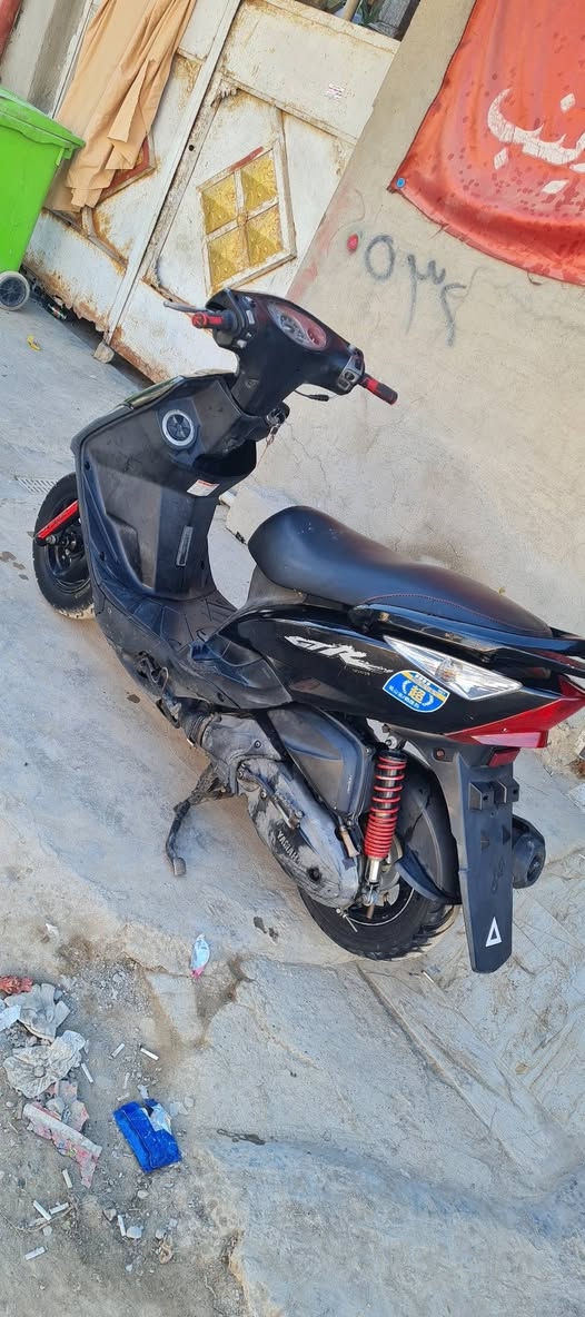 دراجه ماكس ثعلب للبيع كامله مابيهه اي نقص محرك مكفول ناعم شلعه ومعدل حلوه كهربائيات كلهه شغاله كيج بانزين كيج سرعه لايت عالي ناصي اشاير كلهه شغاله كفرات اصلي مختم دبلات شغاله طسه ناعمه دراجه كلهه كامله مكاني بغداد الشعله شراي اتصل مامتواجد على نت ***********.
