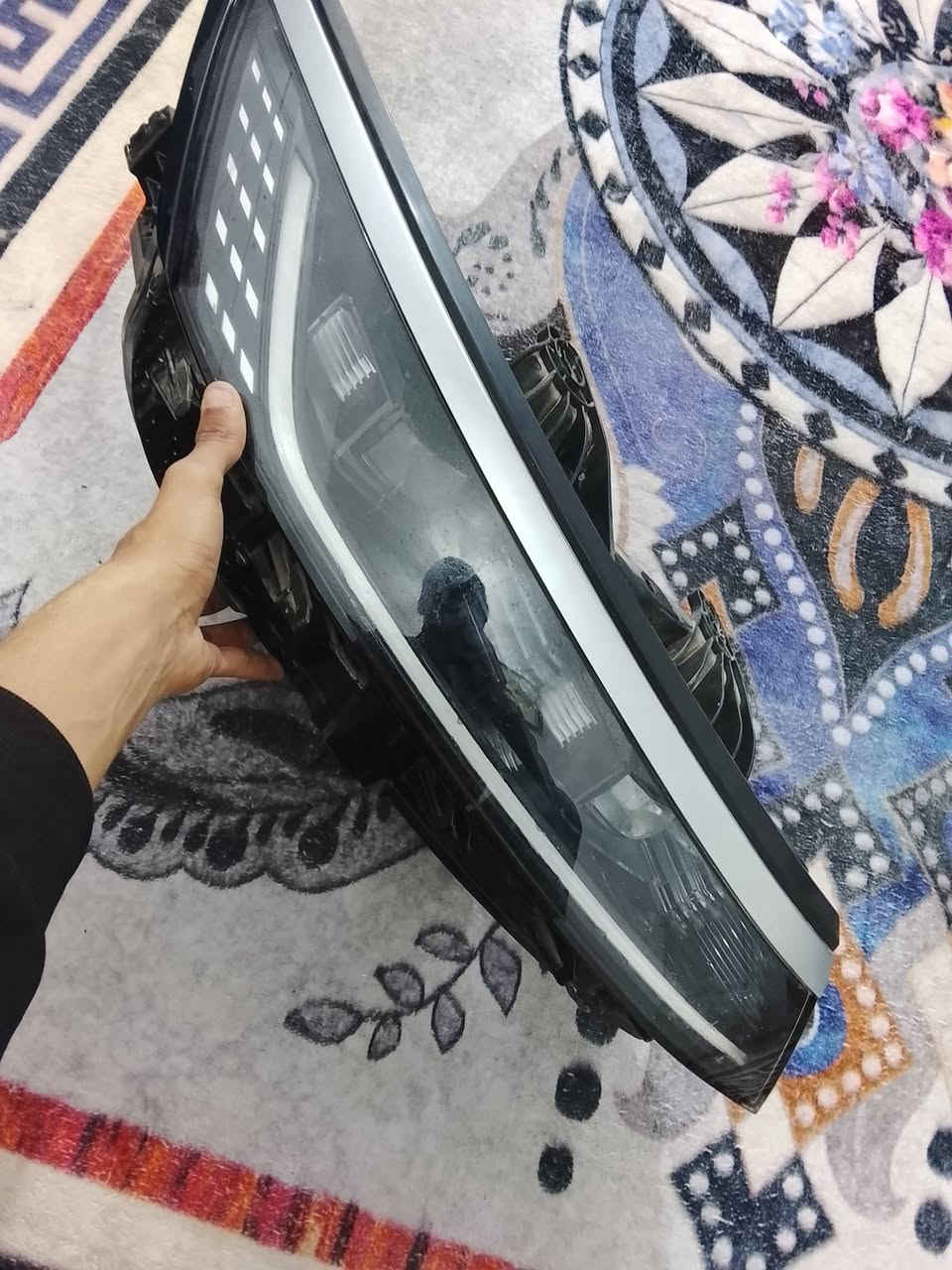 السلام عليكم مازده دستروير جة الصدر كامله محترك فقط الكارت مالته تريد تصلح تريد تاخذ البطانه ول جامه قيم واخذ ***********
