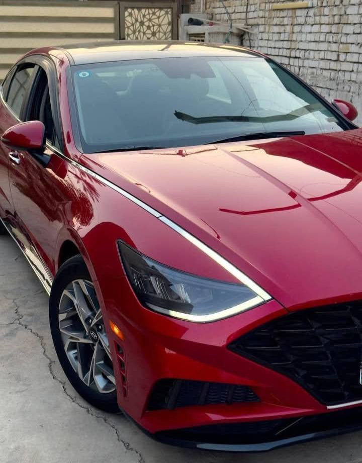 سوناتا 2020
وارد امريكي حادث خلفي خفيف 

رقم بغداد 

ماشيه ١٠٠ km

المواصفات : 
.لايت امامي 4 عدسات 
.مكينه ٢٥٠٠ 
.خمس كامرات 360 درجة 
.رادارات 360 درجة 
.كراسي كهرباء امامي  
.كراسي + (تدفئه 
.رادار مانع تصادم 
. رادارت جانبية ( تحذير النقطة العمياء ) 
. شاشة وسطية اكبر حجم 
. هاندبريك كهرباء 
. تحكم ستيرن جهتين 
.جنطة كهرباء ذكيه عند الاقتراب تفتح
. عدادات ديجتال 
. اضاءة امامية ليد 
. اضاءة امامية زينون 
. اضاءة خلفية ليد 
. تشغيل عن بعد
. تحديد سرعه 
. تحديد مسار
. سماعات نظام Bose
. شاحن لاسلكي ( wireless ) 
.مساحات اوتو ويا المطر تشتغل وحدها

المكان بغداد الكرخ 
السعر ١٧٠
***********
