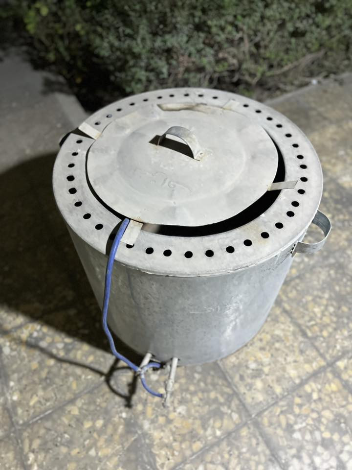 السلام عليكم تنور للبيع قيم بما يرضي الله واخذه مكاني بغداد دولعي للاستفسار *********** بي واتساب
