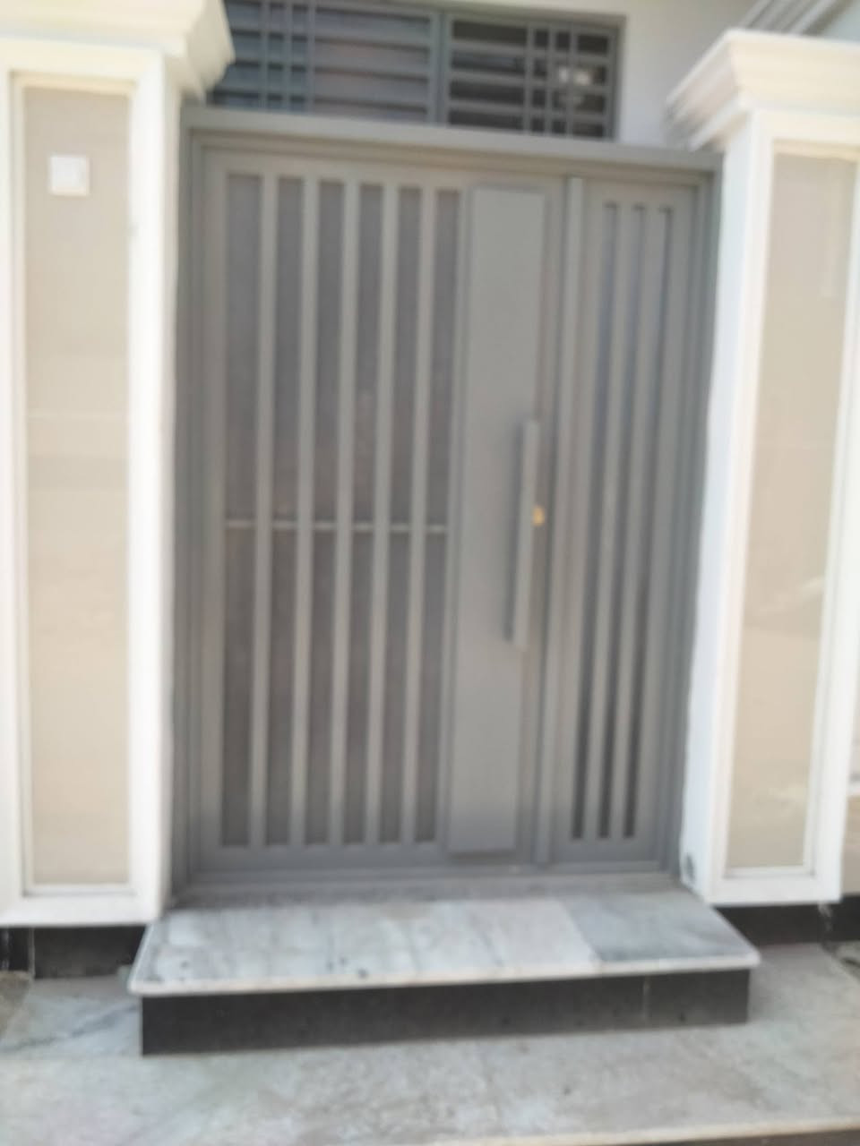 السلام عليكم خلفة صبغ متفرغ اعمل طلس سقوف جبسن بورد وتصليح وسنفره جدران وصبغ وتغير الوان السيراميك من دون تفليش صبغ واجهيات ولبخ وتقطيع وطلس وديكور صبغ بيبان وشبابيچ اعمل تحت مهندس شغل درجوله شرط قنعت الزبون متواجد في كربلاء رقم التواصل ***********
