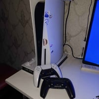 بلي 5 فات للبيع جهاز نضيف ويا ملحقاته كامله يجي ويا يده ثانيه اصليه و ...