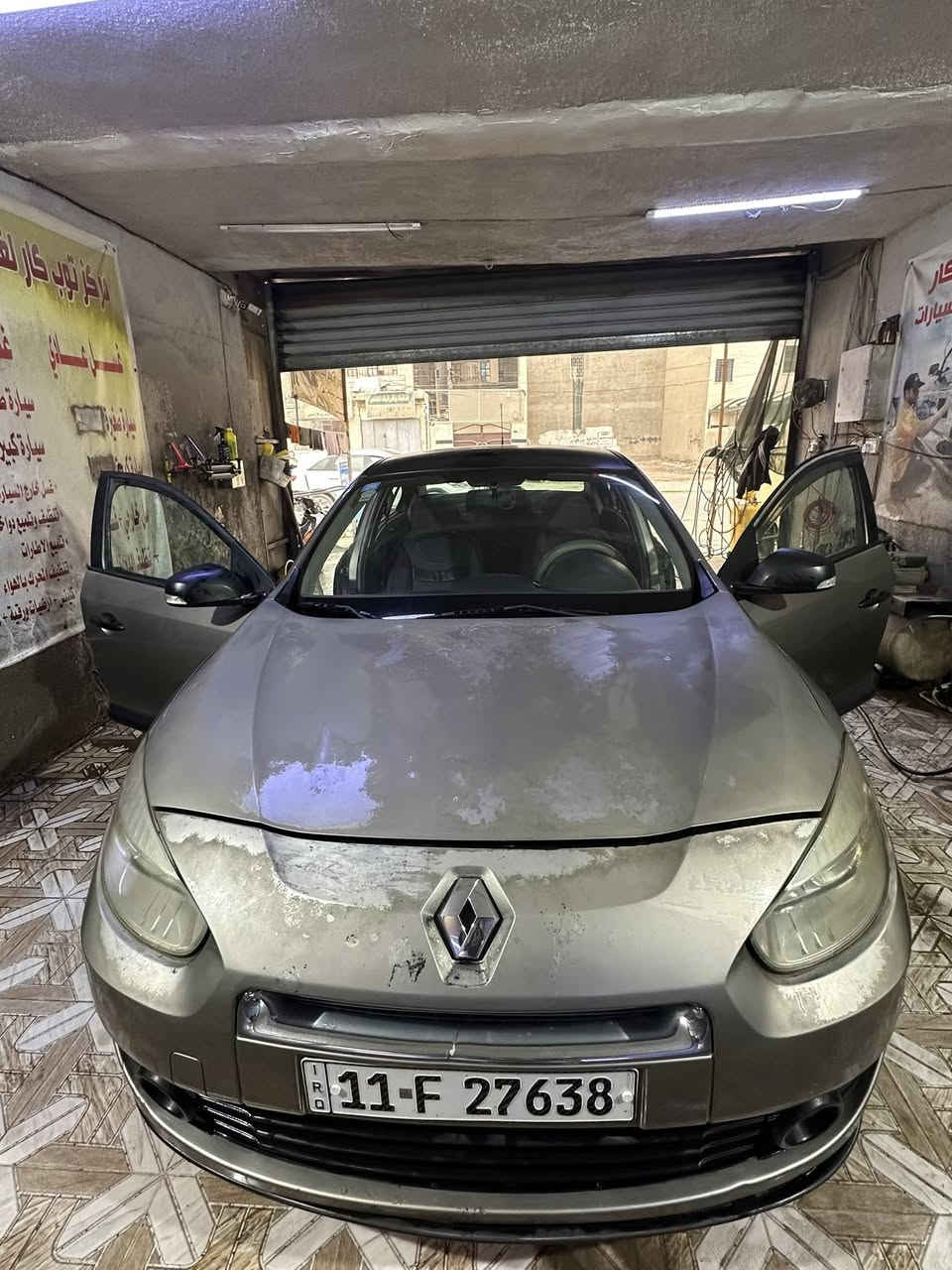 رينو فلونس 2012
السلام عليكم رينو فلونس 2012 للبيع حدادية وتايرات نظيفة گير ومحرك مكفولات خير من الله رقم انكليزي بيها طخات بسيطة فقط صبغ مكان السياره بغداد حي الشباب
السعر 58 وبيها مجال
للتواصل: ***********
