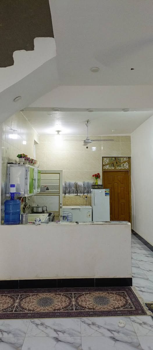 مشتمل 100متر بحي. لخضراء بناء بلوك كامل وخير من الله خلف مكتب لياسمين قريب ع شارع اي ستفسار ‏‪***********‬‏
