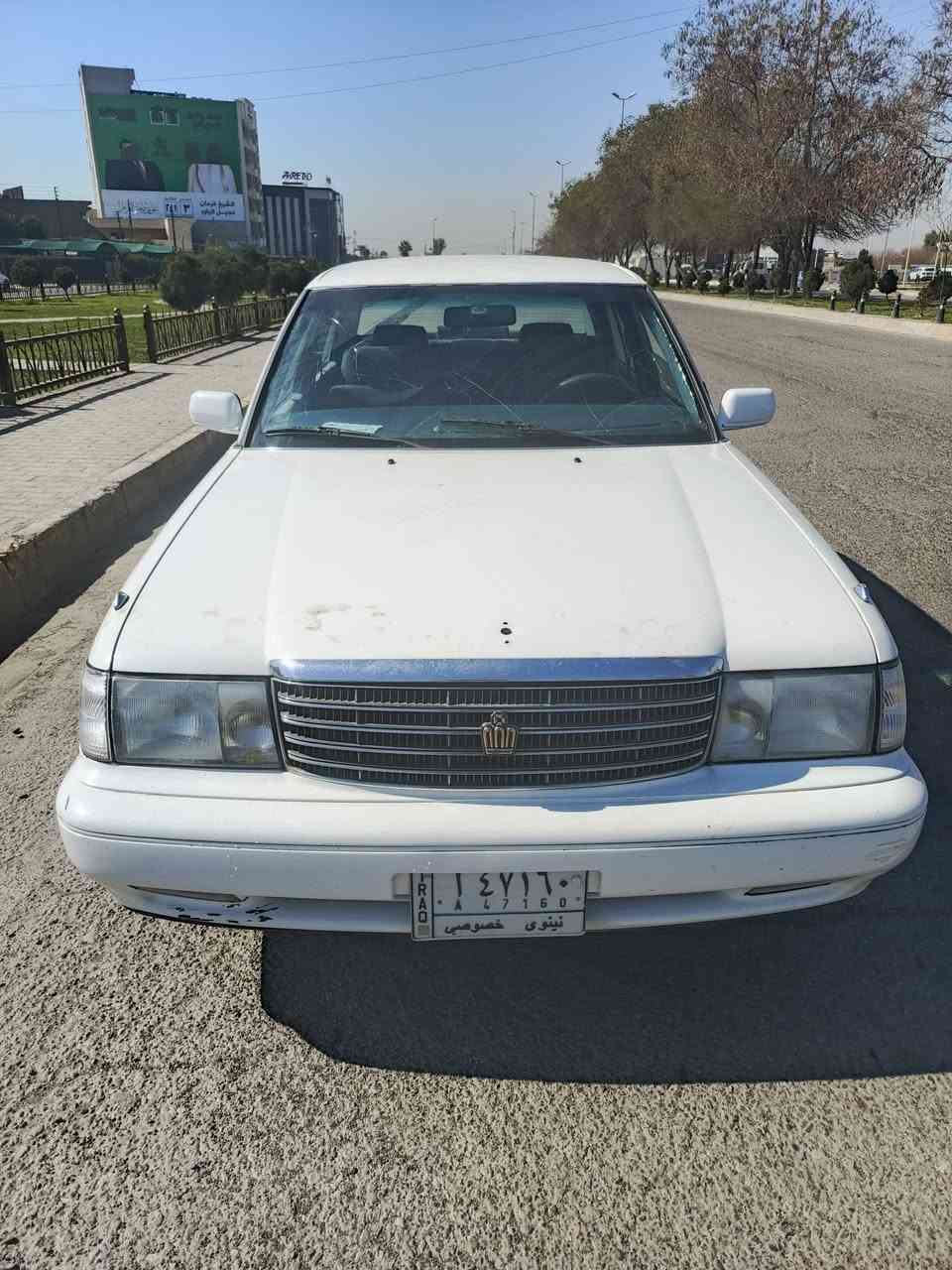 السلام عليكم ارنب الون ابيض محرك وكير شرط طخم شرط تبريد شرط الشغل سياره مال جناي مامحور اصلي قفل مركزي ***********------***********
