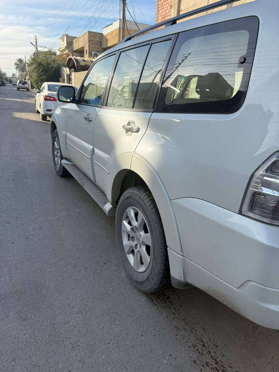 باجيرو علامه ذهبية كلين موديل 2019 ماشيه 31.  السياره بعدها على الوكاله السعر 22
الاتصال على ***********
