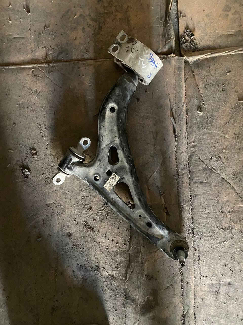 اغراض صدر +دبلات  وذانات محرك جيب شيروكي جيب 17 كومباس 15
دبلات جارجر شيروكي نيسان روج  
***********📞
