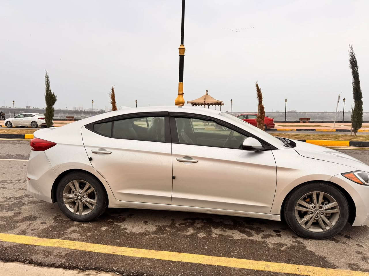 السلام عليكم
٢٠١٨ امريكي
محرك ٢٠ دوش
مواصفات ( رادار .شاشه جبيرة. كامرة دوار. تحكم صفحتين. تشغيل عن بعد) كوبون بانزين..
قطعتين صبغ 
بدون دواخل بدون ايرباك..
السعر 129 وبيها مجال

‭***********‬

***********
مكاني الموصل
