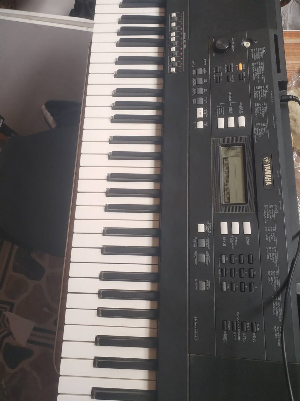 اورك ياماها A350 كامل ملحقاته معه كيبل ميديا ينربط ع تلفون وبي اصوات وايقاعات تخبل 
جهاز جديد استخدام قليل
نضافه 100 سعره
275 
مكاني نجف
***********
