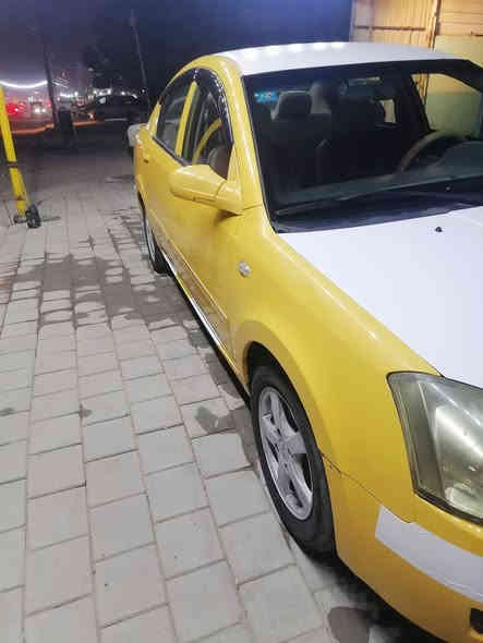 الموديل ٢٠١١ باسمي شخصيا مصفرة سنوية لنهاية ٢٠٣٠ وهيئة لل٢٠٢٦ وغرامة صفر كاملة الحمد لله

مكينة وكير وتبريد وصدر وتخم تاير وداخل كلة جديد مكينة ٢٠٠٠ ميكانيك كاعية مغلفة جلد ودوشمة جديدة

السيارة لا ضربة ولا صبغ ولا تبديل ولا خياس غير الي موضح بالصورة والسعر ٤٠ ومكان السيارة الأمين الثانية قرب جامع المحسن او مدرسة الاخيضر حيدر ***********
