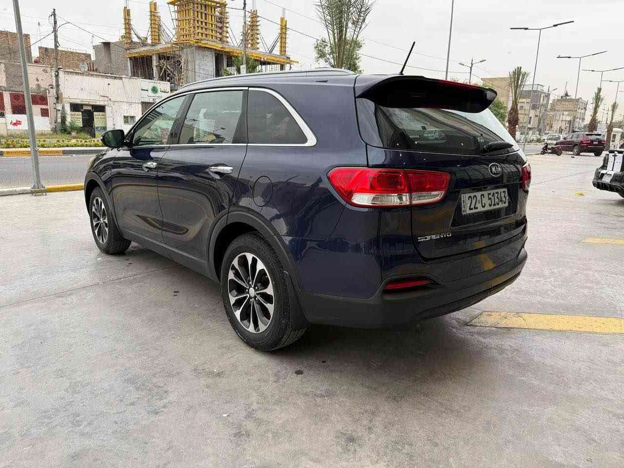 كيا (سورنتو)2017 امريكي
فول ماعدا الفتحه و البصمه 
 امريكي حادث فقط بنيد  بدون حادث  
احله من صور 
4سلندر 7راكب 
تحكم سترين
3 انضمه قياده
 واشاير بالمري
تبريد   تدفئه  كشنات 
 ومانع انزلاق
 وكشن كهربائي
السياره رقم اربيل   انكليزي الجديد بأسمي 
السعر 168 مكاني بغداد حي العدل 
رقمي*********** بغداد, العراق
