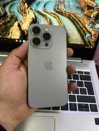 ايفون 15 برو فقط ( صغير ) ذاكره 128 بطاريه 96 دبل سيم  فقط مبدل شاشه ب...