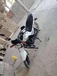هيوشه • ٢٠٠ • ٢٠١٧