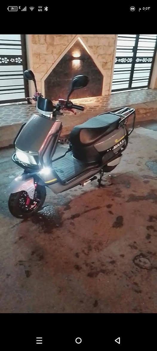 السلام عليكم
عندي دراجه شحن نوعه دراجه الجوفره 

6 بطاريات 

ملف 3000

السعر 650 وا بيه مجال 

العلوان بغداد حي جهاد الحمدانيه
***********
